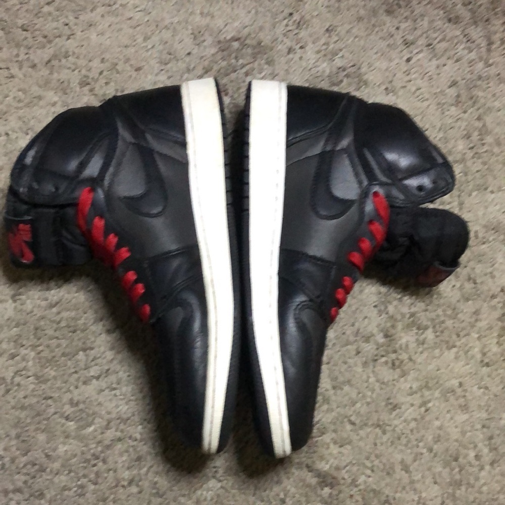 Air Jordan 1 Retro High OG Young Kids - Picture 10 of 16